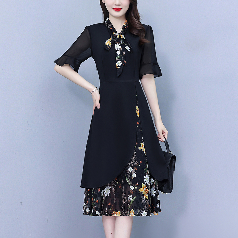 2026 Kadın Siyah Patchwork Çiç - Midi Skirt Floral incelemesi ve fiyatı